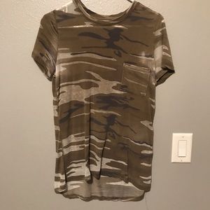 Camouflage t-shirt